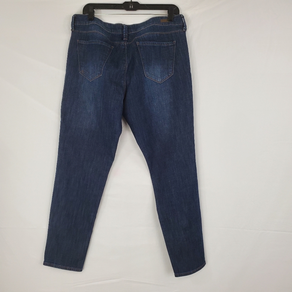 Kut from the Kloth skinny jeans with patch accents - Picture 3 of 9